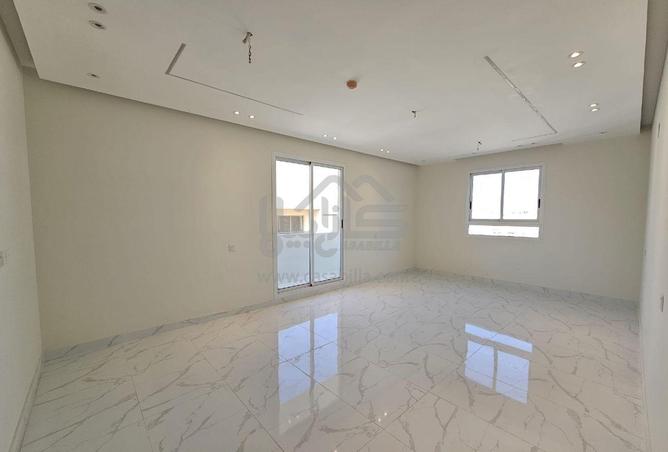 982067 - Property Main Image