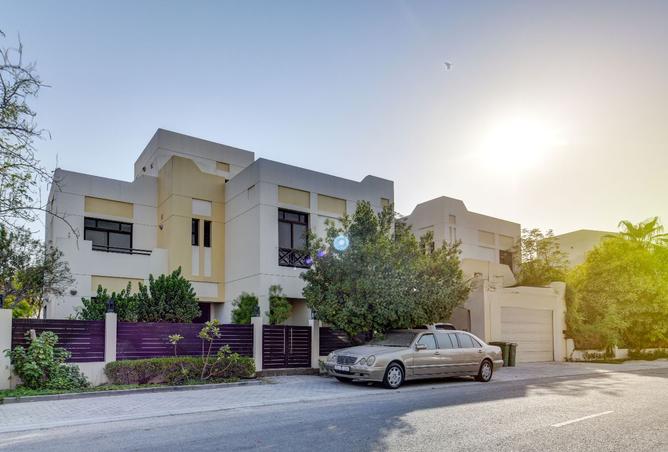 962048 - Property Main Image