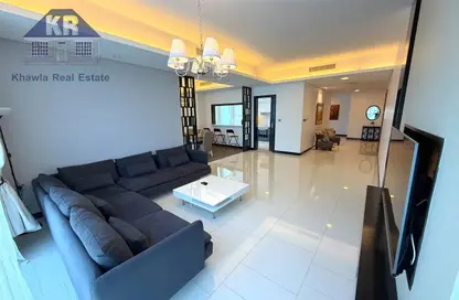 Apartment - 2 Bedrooms - 4 Bathrooms for sale in Al Juffair - Capital Governorate
