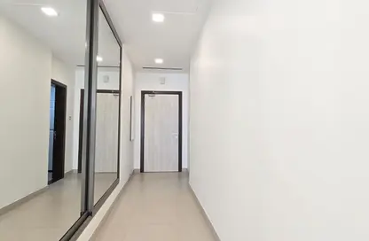 Apartment - 2 Bedrooms - 2 Bathrooms for rent in Hidd - Muharraq Governorate