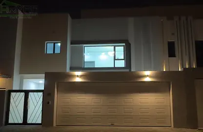Villa - 5 Bedrooms - 4 Bathrooms for sale in Bani Jamra - Northern Governorate