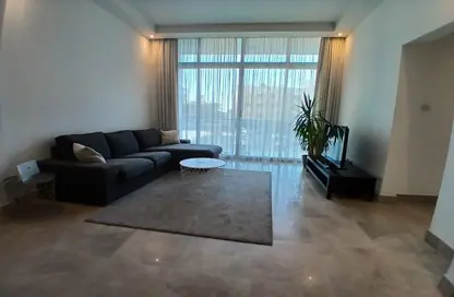 Apartment - 2 Bedrooms - 2 Bathrooms for rent in Um Al Hasam - Manama - Capital Governorate
