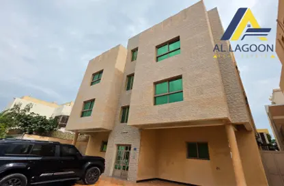 عمارة بالكامل - استوديو للبيع في الحد - المحرق