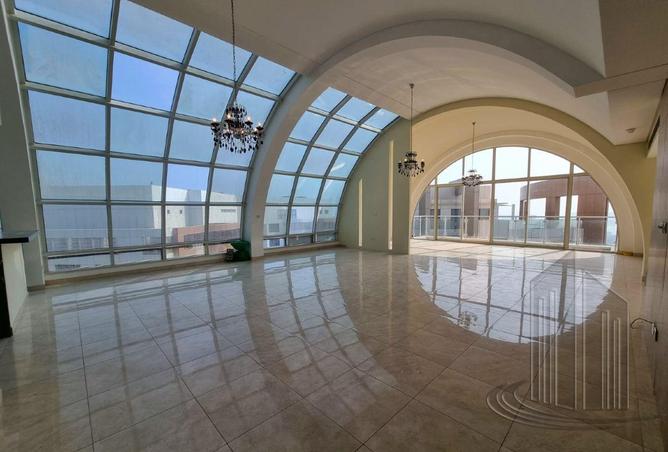 976978 - Property Main Image