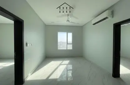 Apartment - 2 Bedrooms - 2 Bathrooms for rent in Janabiya - Northern Governorate