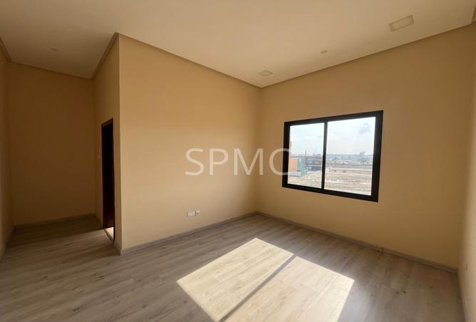 984452 - Property Image 3
