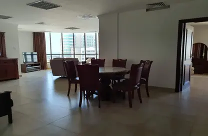 Apartment - 2 Bedrooms - 2 Bathrooms for rent in Hidd - Muharraq Governorate