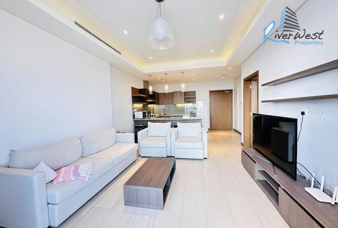 974037 - Property Image 2