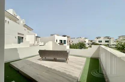 Villa - 2 Bedrooms - 4 Bathrooms for rent in Riffa Views - Riffa - Southern Governorate