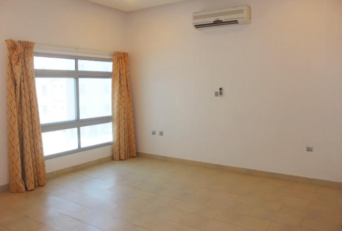 972200 - Property Image 2