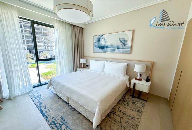 952237 - Property Image 3