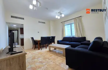 Apartment - 2 Bedrooms - 2 Bathrooms for rent in Al Juffair - Capital Governorate