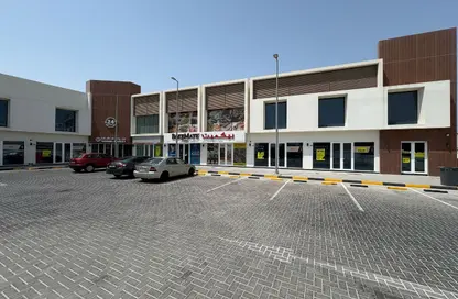 متجر - استوديو للايجار في الجنبية - المحافظة الشمالية