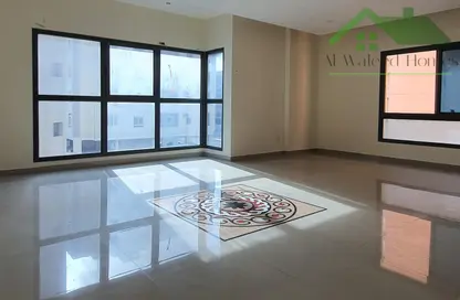 Apartment - 2 Bedrooms - 3 Bathrooms for rent in Hidd - Muharraq Governorate