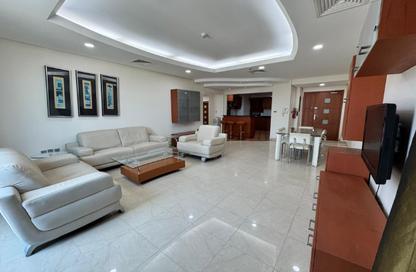 Apartment - 4 Bedrooms - 4 Bathrooms for rent in Al Juffair - Capital Governorate