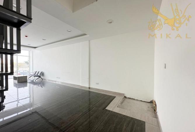 983078 - Property Image 3