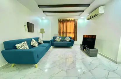 Apartment - 2 Bedrooms - 2 Bathrooms for rent in Janabiya - Northern Governorate