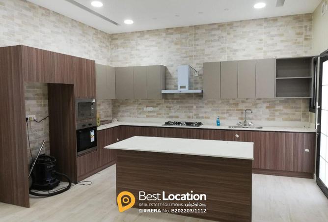 937915 - Property Image 2