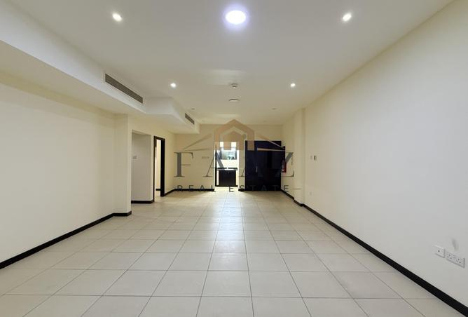 988650 - Property Image 3