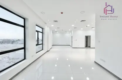 مكتب - استوديو - 2 حمامات للايجار في البديع - المحافظة الشمالية