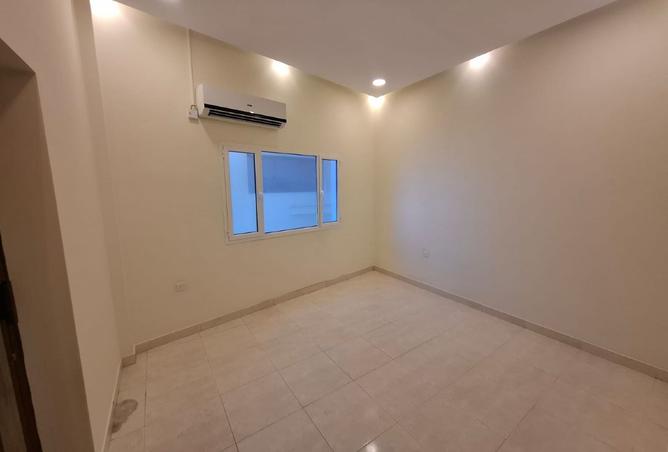 957713 - Property Image 3
