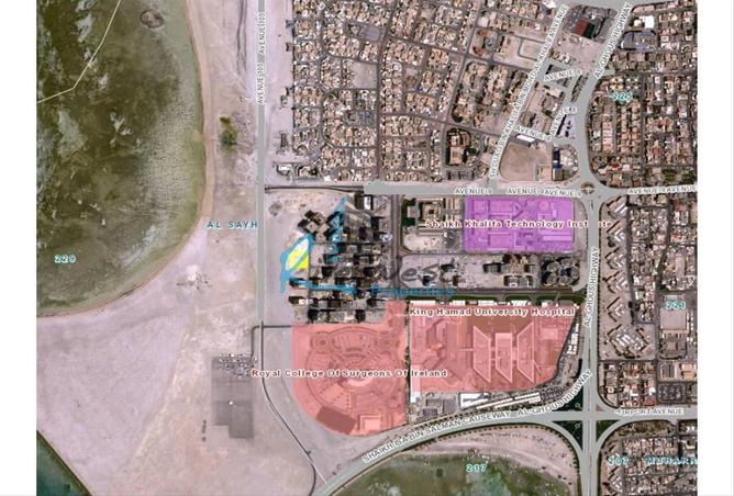 985221 - Property Image 2