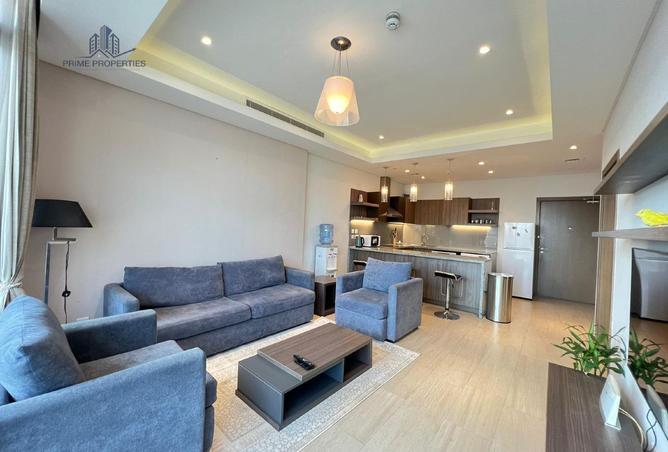 988451 - Property Image 2