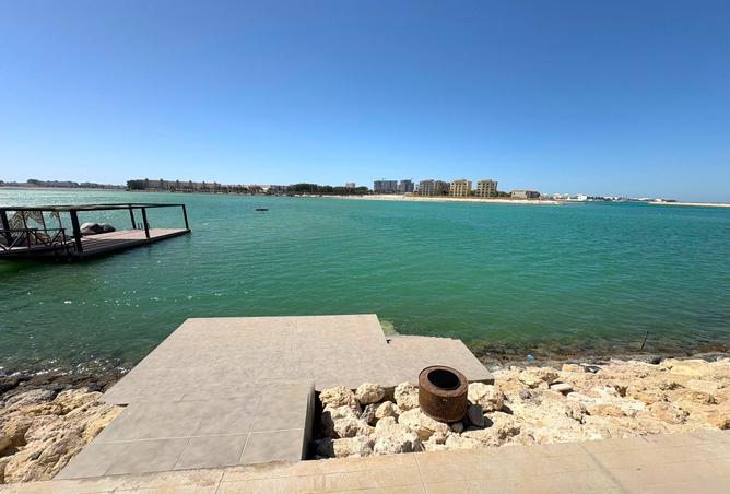 956893 - صورة العقار 3