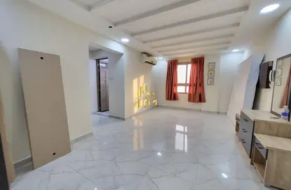 Apartment - 2 Bedrooms - 2 Bathrooms for rent in Janabiya - Northern Governorate