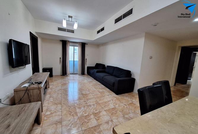 960835 - Property Image 2