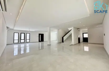 Villa - 4 Bedrooms - 5 Bathrooms for sale in Busaiteen - Muharraq Governorate