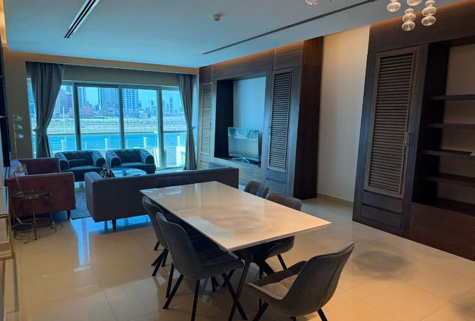 983717 - Property Image 2