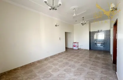 شقة - 3 غرف نوم - 3 حمامات للايجار في الحد - المحرق