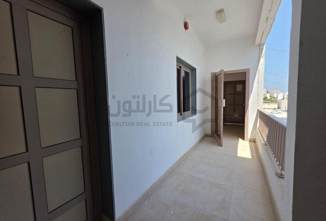 954428 - Property Image 3