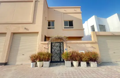 Villa - 5 Bedrooms - 5 Bathrooms for rent in North Riffa - Riffa - Southern Governorate
