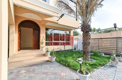 Compound - 5 Bedrooms - 6 Bathrooms for rent in Al Jasra - Northern Governorate