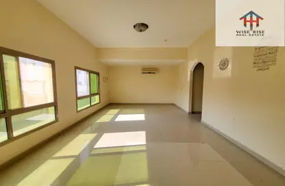 Apartment - 2 Bedrooms - 2 Bathrooms for rent in Arad - Muharraq Governorate Apartment - 2 Bedrooms - 2 Bathrooms for rent in Arad - Muharraq Governorate