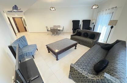 Apartment - 2 Bedrooms - 3 Bathrooms for rent in Al Juffair - Capital Governorate