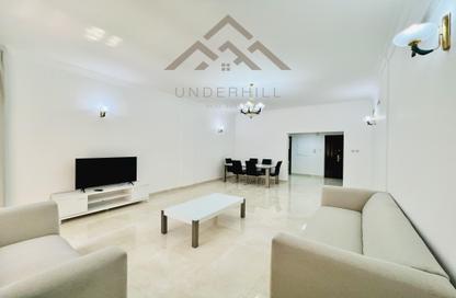 Apartment - 3 Bedrooms - 2 Bathrooms for rent in Al Juffair - Capital Governorate