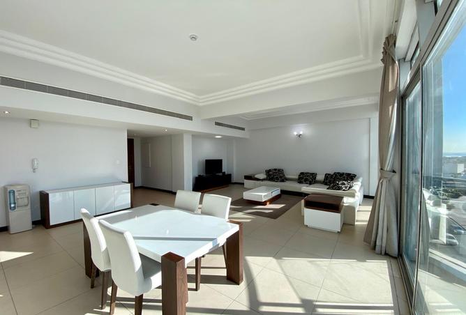 976219 - Property Image 3