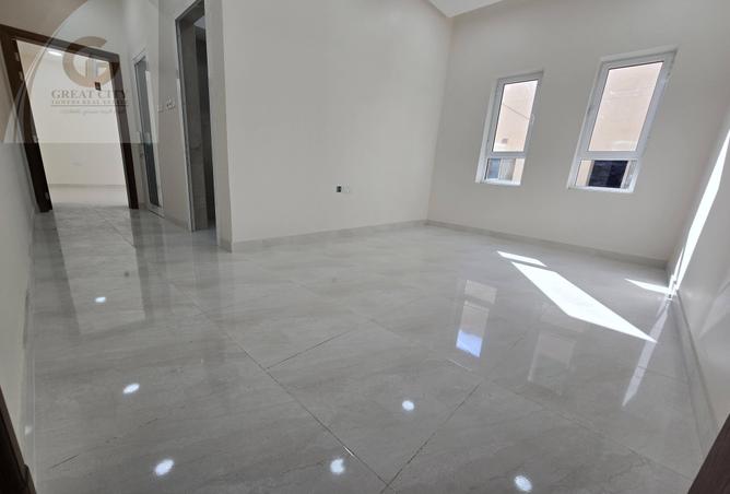 968233 - Property Main Image