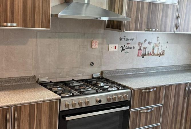 962332 - Property Image 2