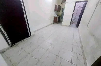 شقة - 1 حمام للايجار في القضيبية - المنامة - محافظة العاصمة
