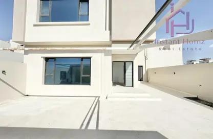 فيلا - 4 غرف نوم - 3 حمامات للبيع في دمستان - المحافظة الشمالية