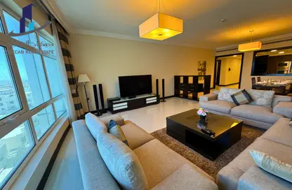 Apartment - 2 Bedrooms - 3 Bathrooms for rent in Al Juffair - Capital Governorate