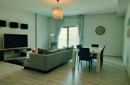 Apartment - 2 Bedrooms - 2 Bathrooms for rent in Al Juffair - Capital Governorate