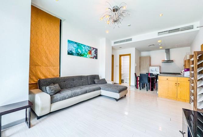 992238 - Property Image 2