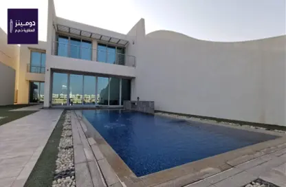 صورة لـ حوض سباحة فيلا - 4 غرف نوم - 6 حمامات للبيع في درة البحرين - المحافظة الجنوبية ، صورة رقم 1