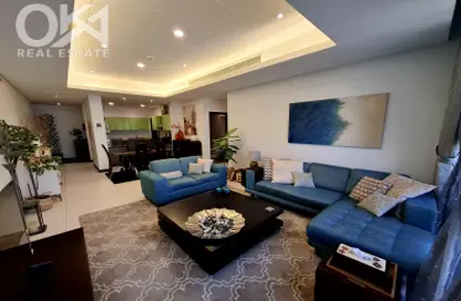 Apartment - 3 Bedrooms - 5 Bathrooms for rent in Reef Island - Capital Governorate