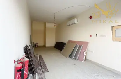 Shop - Studio for rent in Hidd - Muharraq Governorate